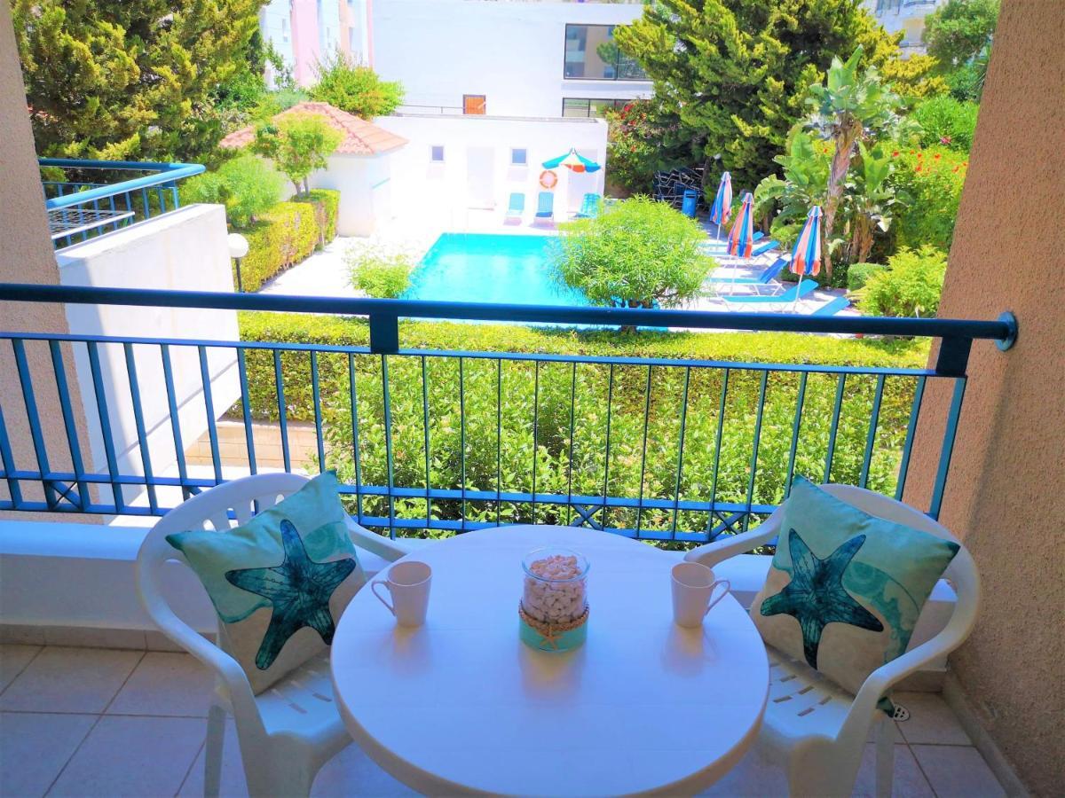 Perfectly Located 2Bdr/Pool+Near Beach+Free Wifi Apartment Пафос Екстериор снимка